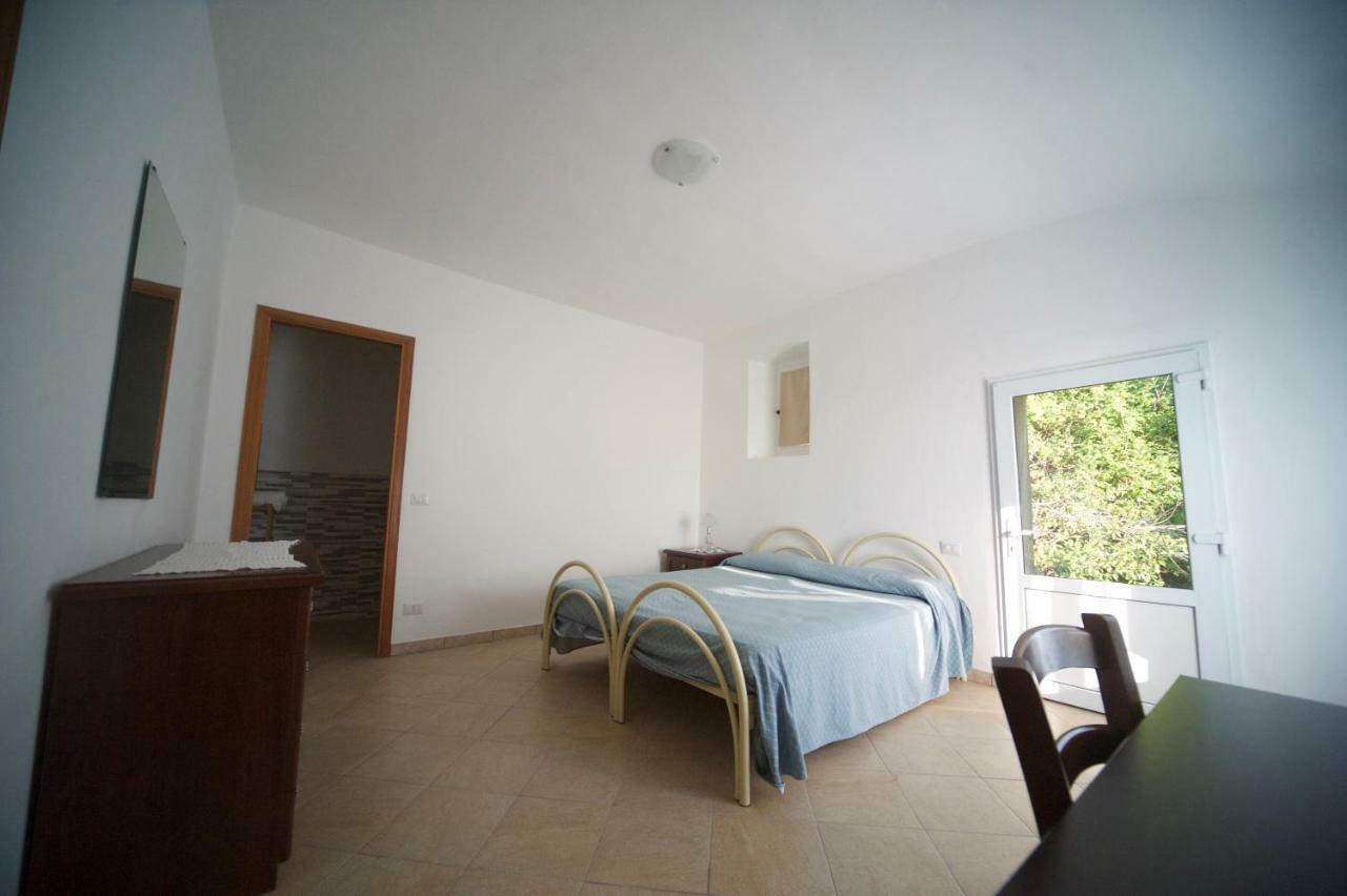 Al Vecchio Convento Mare E Monti Bed & Breakfast Ortonovo Ngoại thất bức ảnh