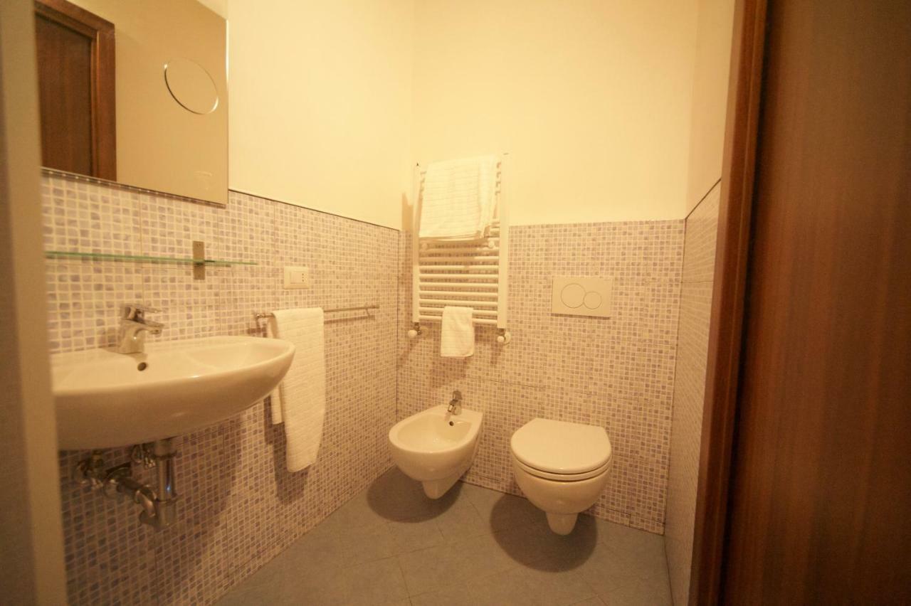 Al Vecchio Convento Mare E Monti Bed & Breakfast Ortonovo Ngoại thất bức ảnh