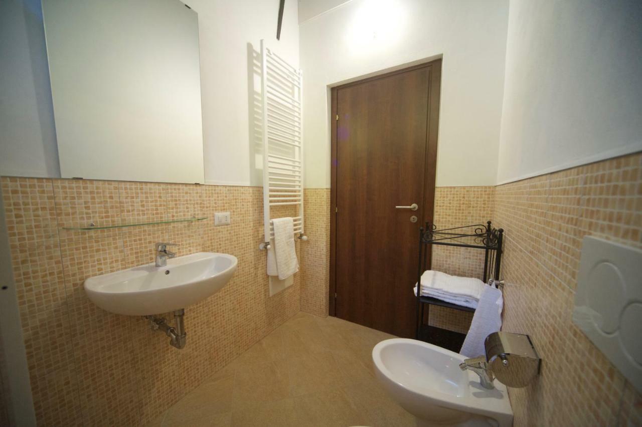 Al Vecchio Convento Mare E Monti Bed & Breakfast Ortonovo Ngoại thất bức ảnh